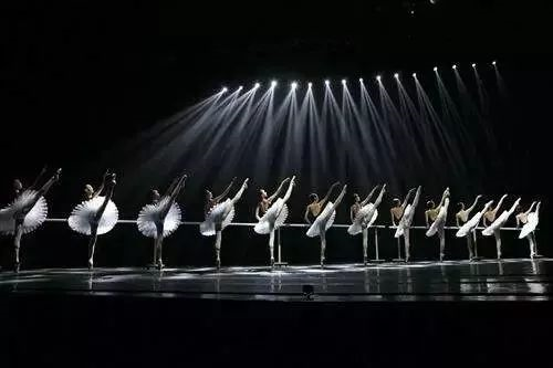 學(xué)跳舞蹈不認(rèn)天分，只認(rèn)你的汗水和苦練！