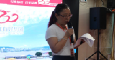 百年人“擁抱藍(lán)海，勇冠雙增”用奮斗書寫繽紛
